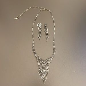 Vintage rhinestone necklace and earring set
